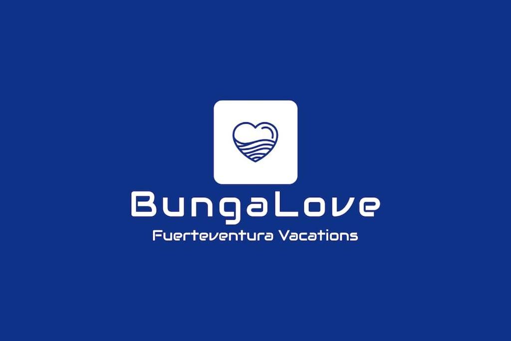 Bungalow + Piscina Independiente ラ・オリーバ エクステリア 写真
