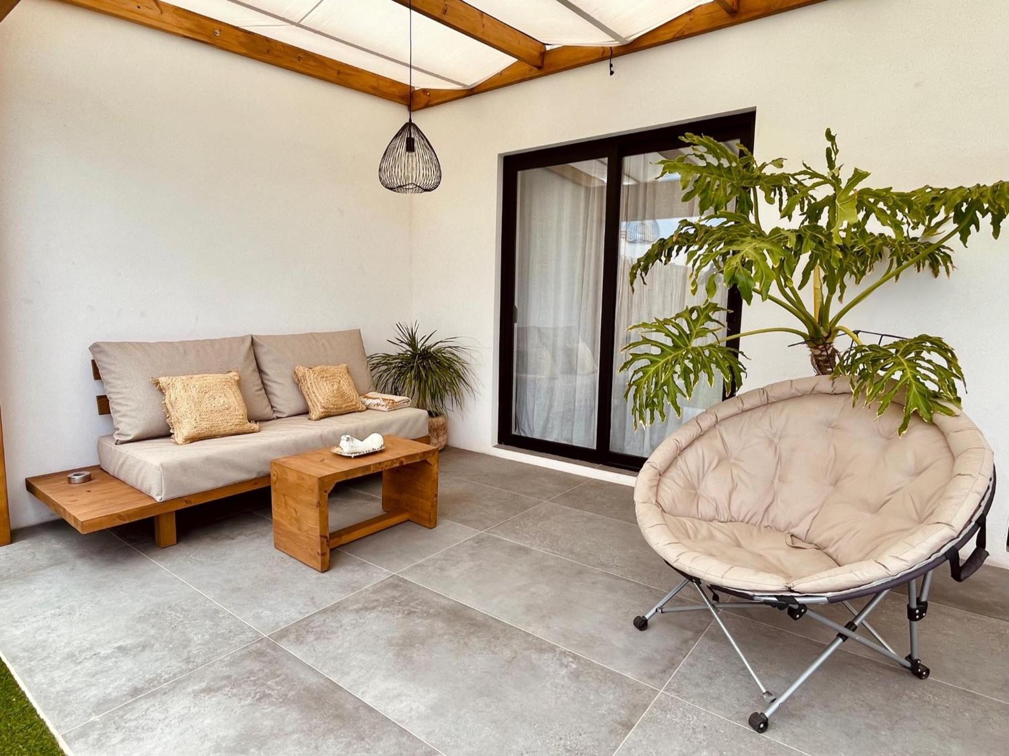 Bungalow + Piscina Independiente ラ・オリーバ エクステリア 写真